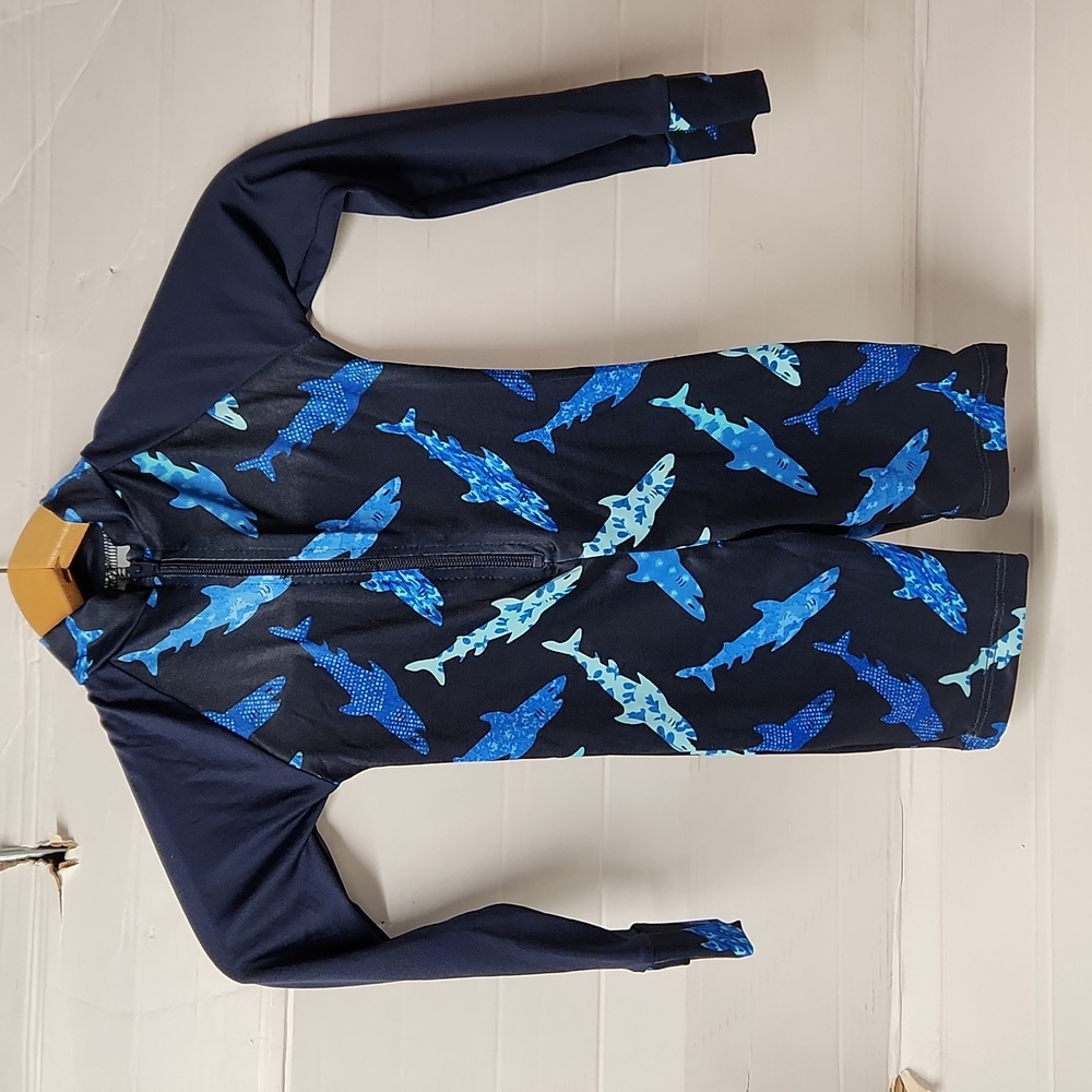EUC Sun protection zone Sharks Boys long sleeve sz 3 one pc wet swimsuit